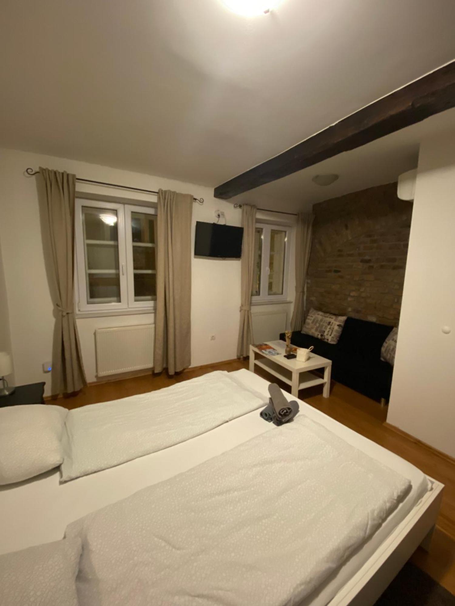 Nokturno Accomodation Zagreb Ngoại thất bức ảnh